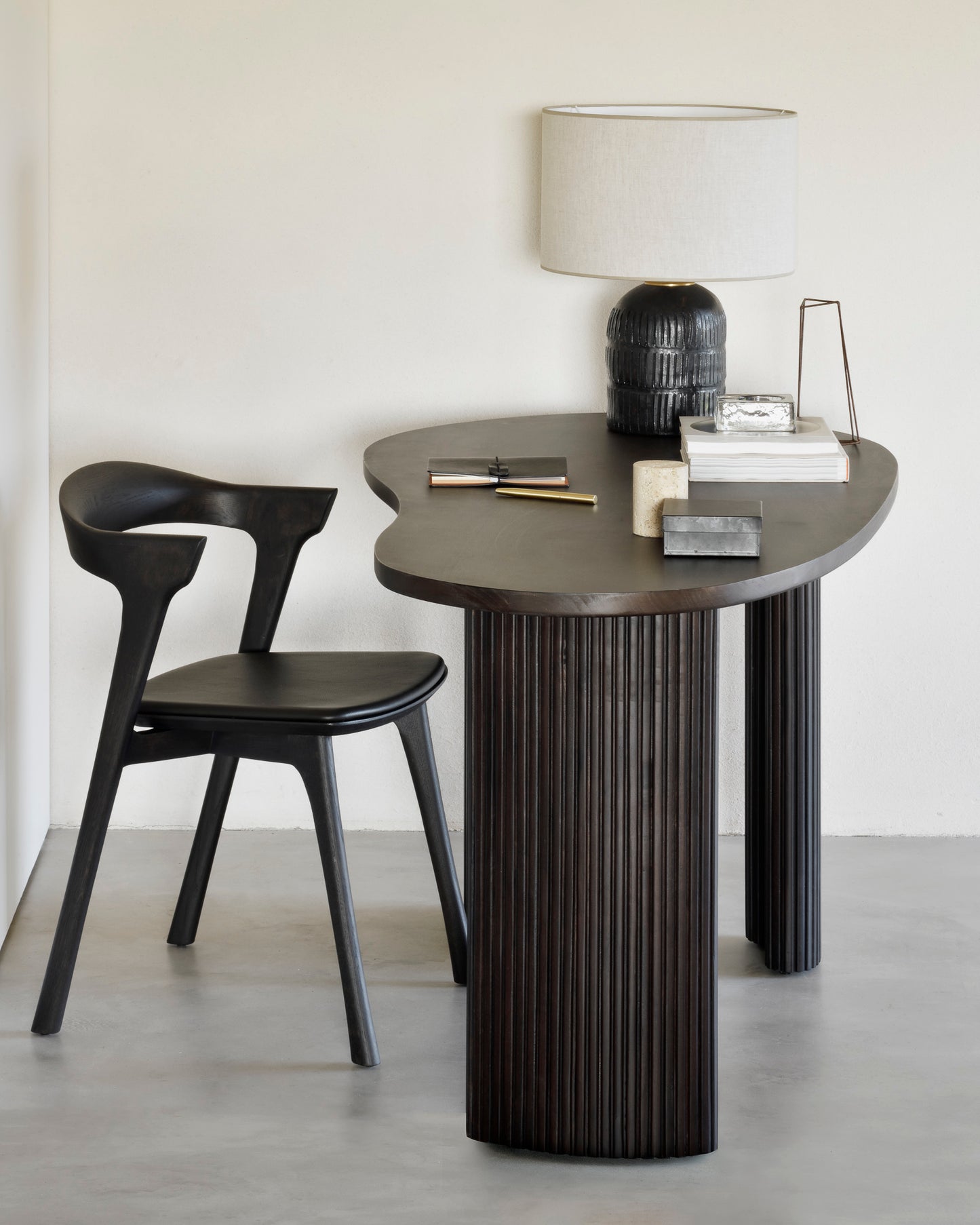Boomerang bureau