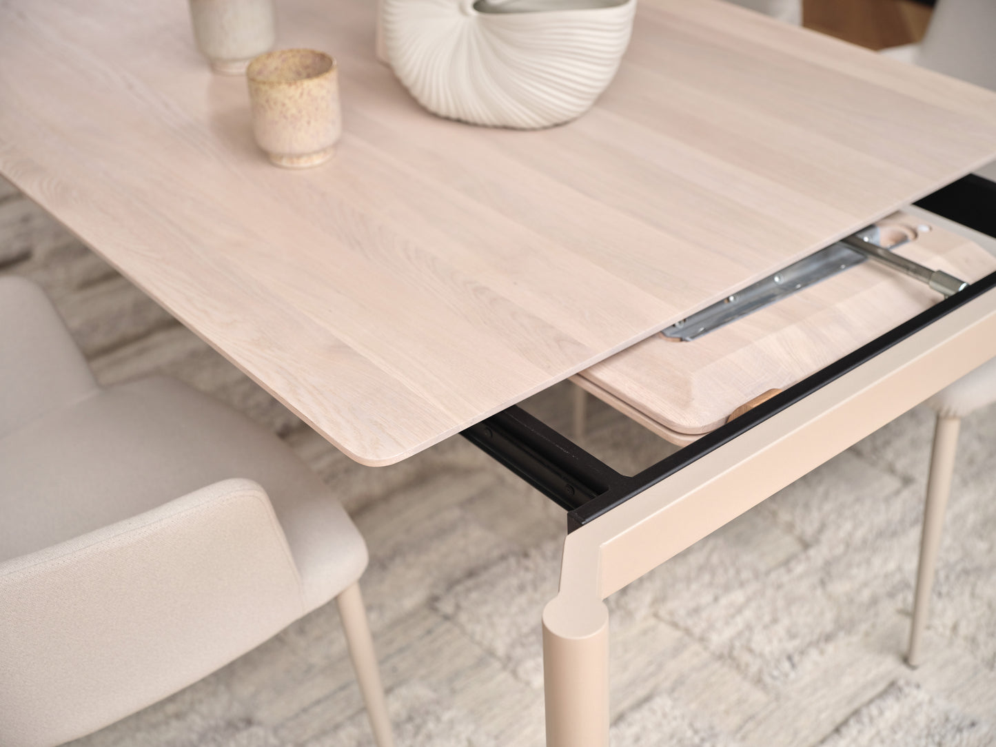 Lorient uitschuifbare eettafel