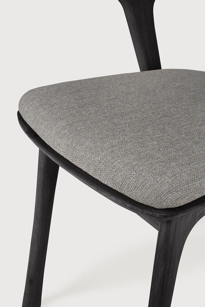 Toonzaalmodel Bok Black set rechthoekige tuintafel + 6 stoelen met kussens Mocha