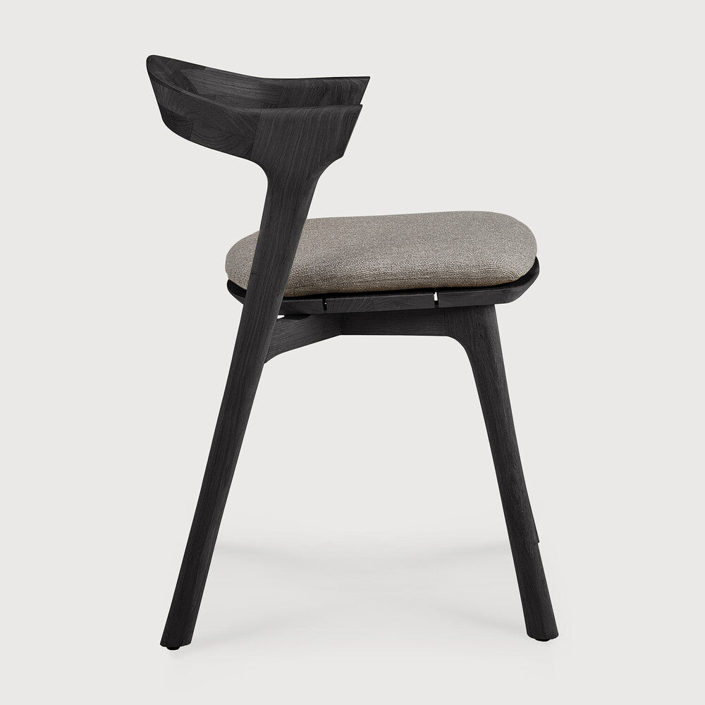 Toonzaalmodel Bok Black set rechthoekige tuintafel + 6 stoelen met kussens Mocha
