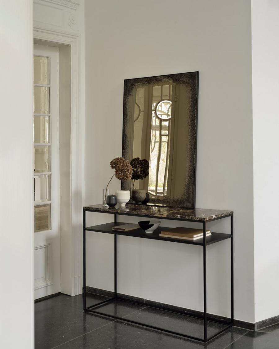 Stone consoletafel