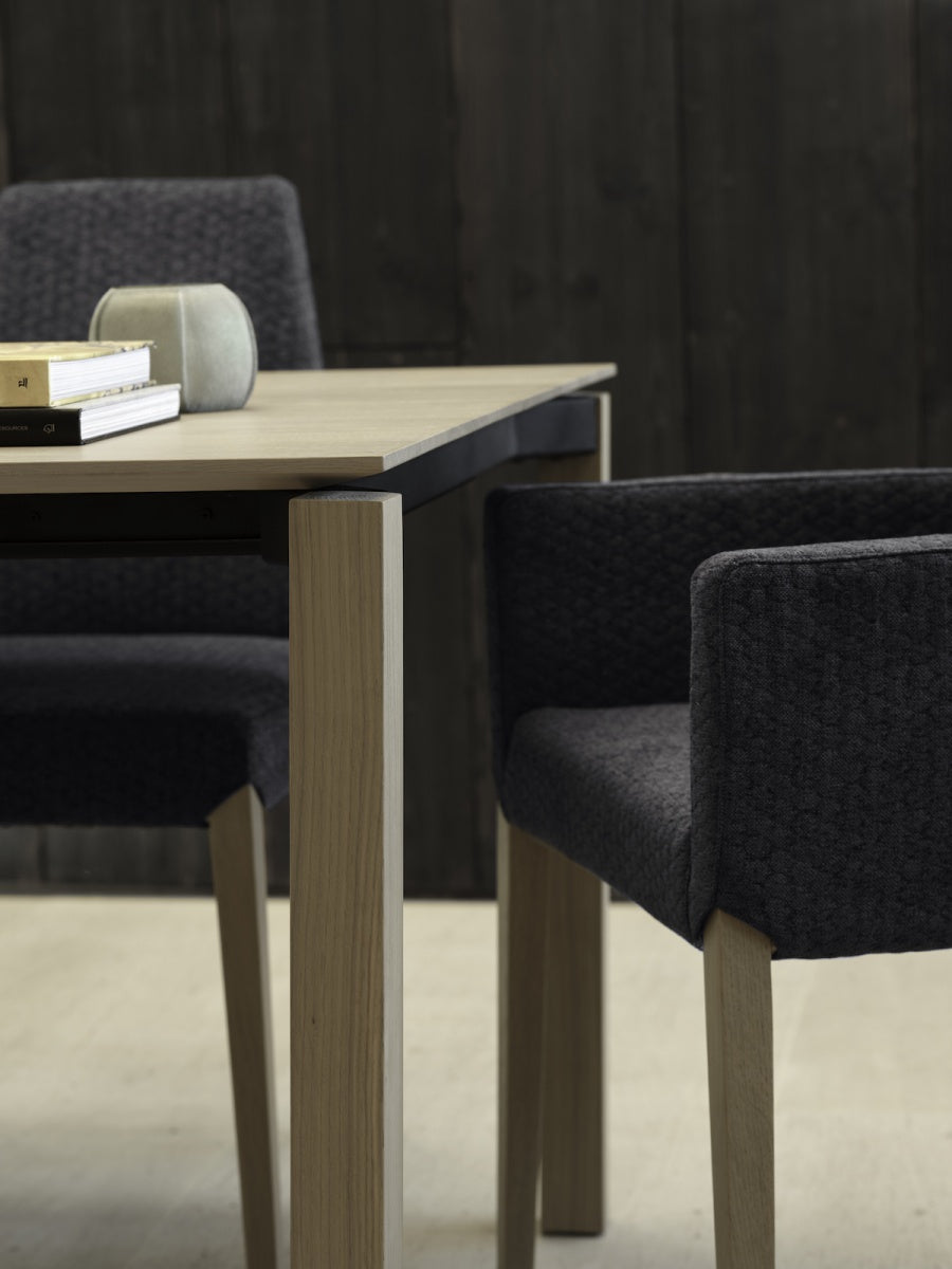 Float uitschuifbare eettafel