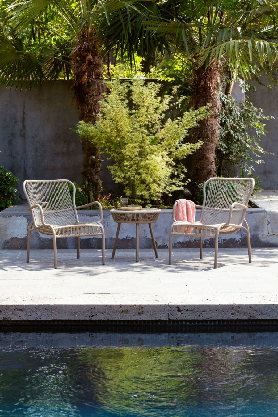 Loop tuin bijzettafel