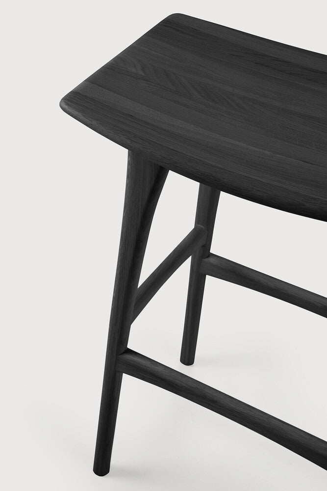 Toonzaalmodel Osso counter stool - zwart