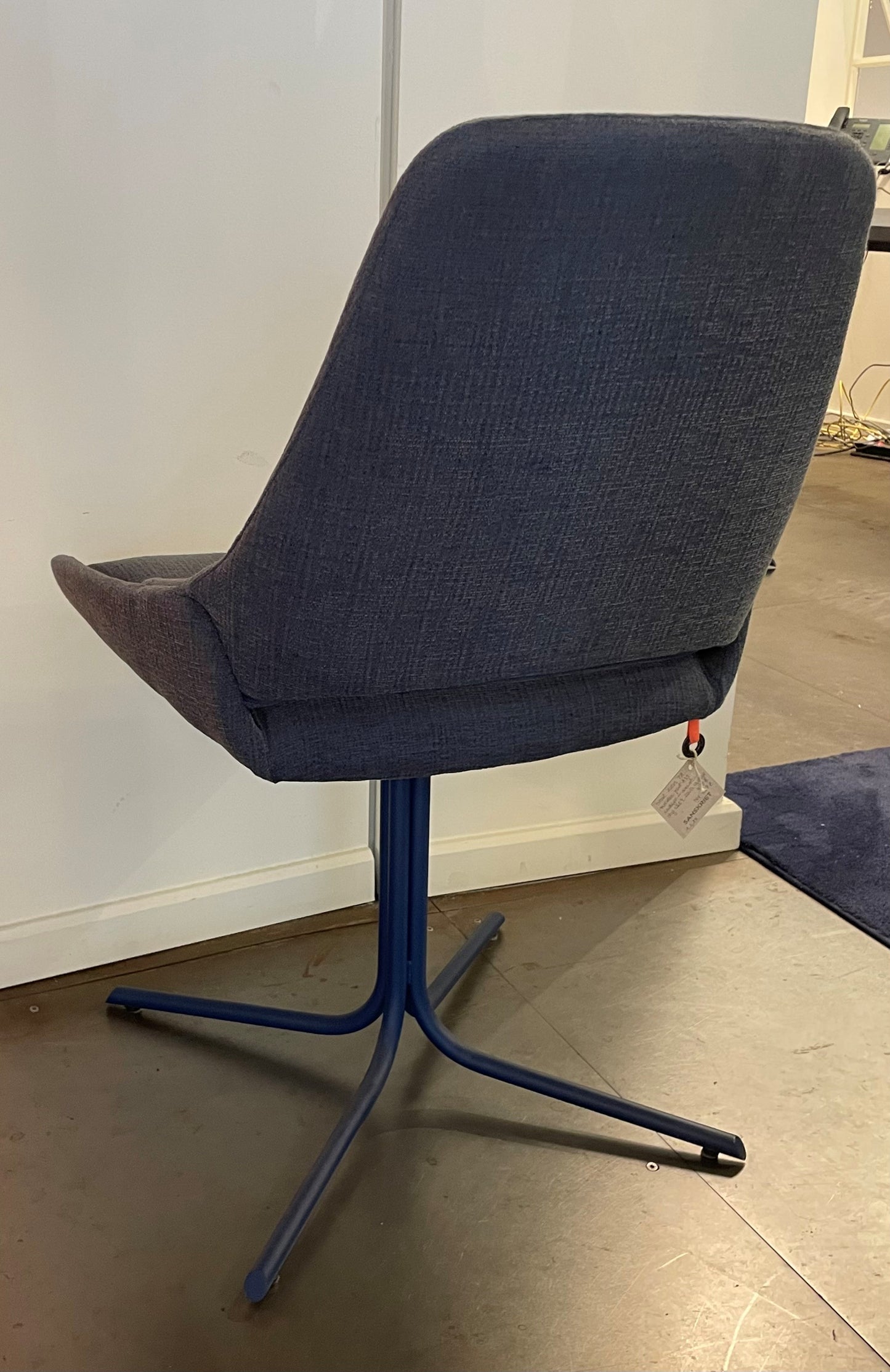 Toonzaalmodel set van 6 stuks Lotus stoelen indigo blauw